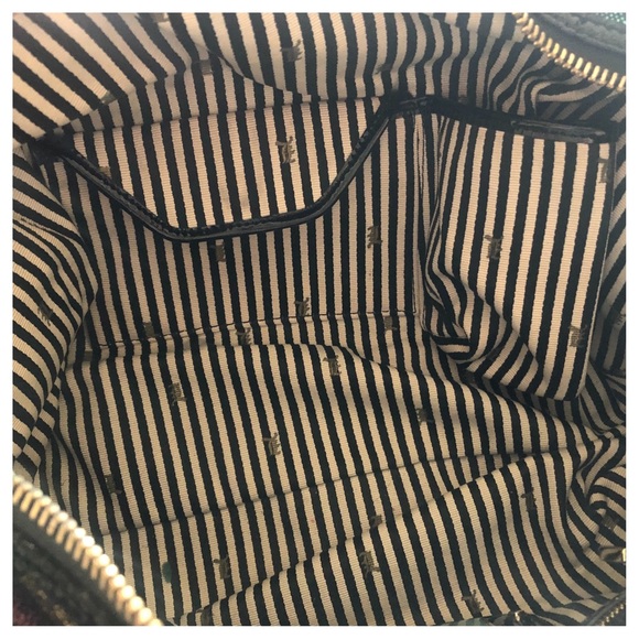 ❌SOLD❌ LAMB Gwen Stefani Angel CHRISTINE Satchel - Picture 6 of 8